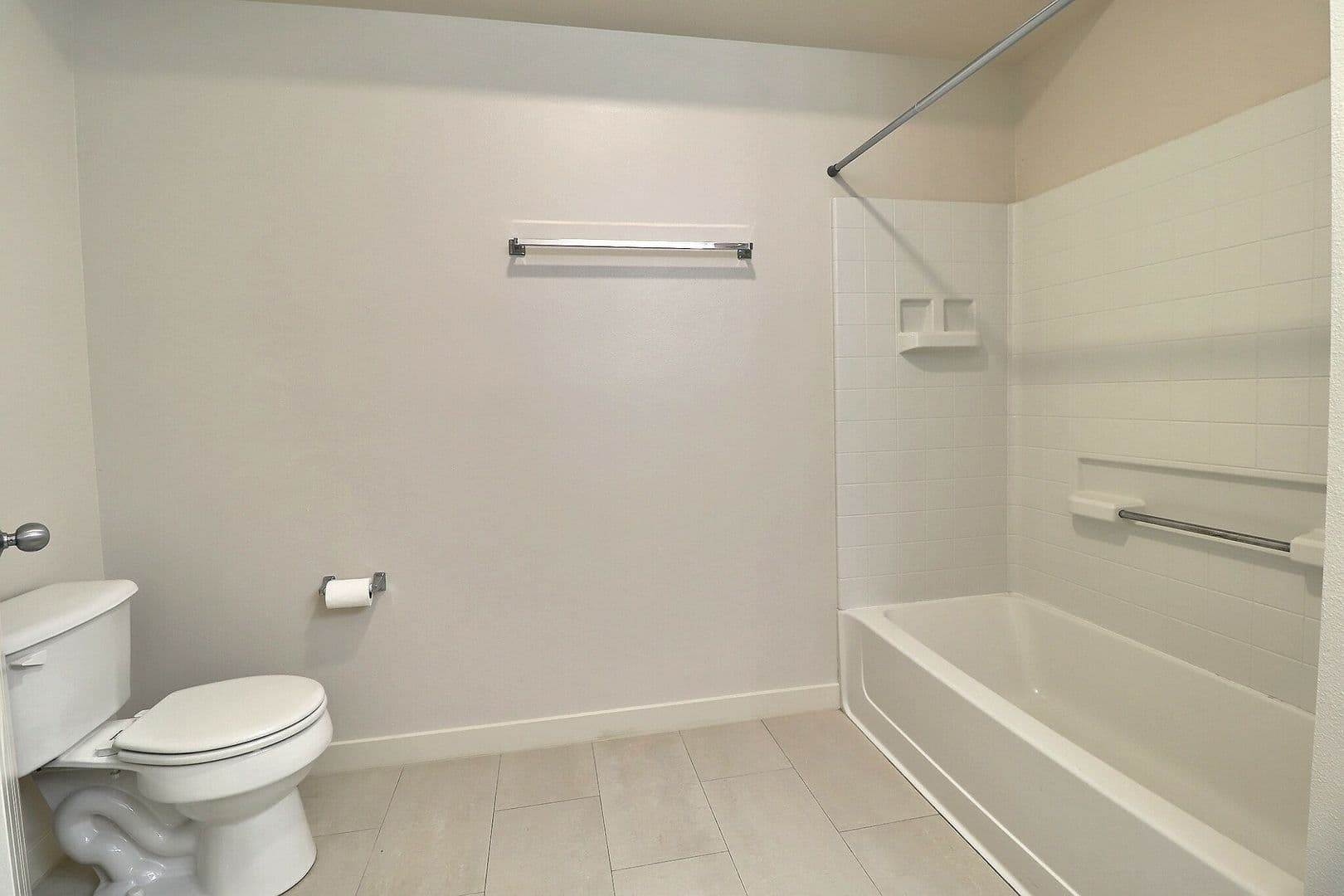 Bellevue Condo: 300 110th Avenue NE
