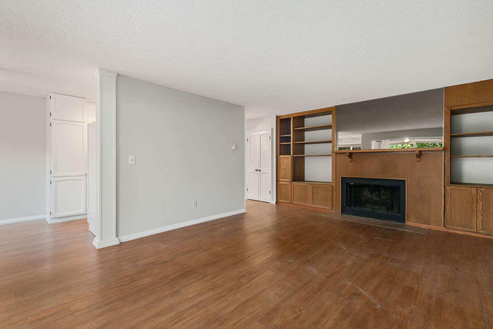 Seattle Condo: 2210 NE 92nd St
