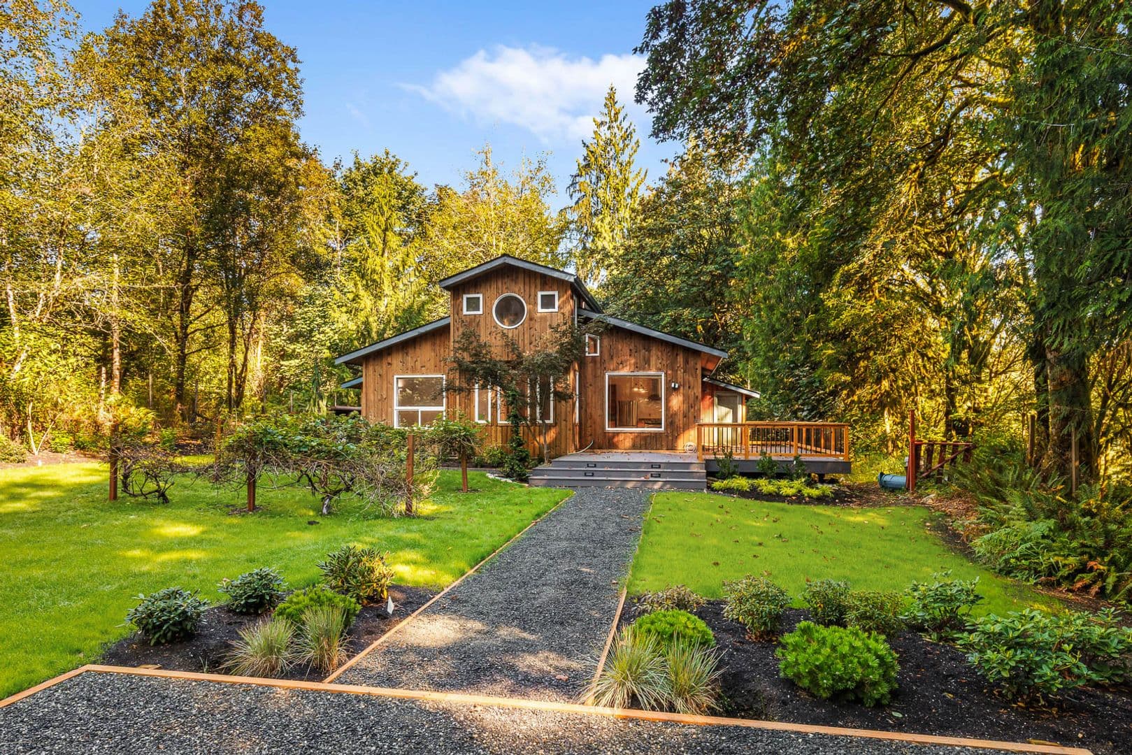 Duvall House: 13214 328th Ave NE