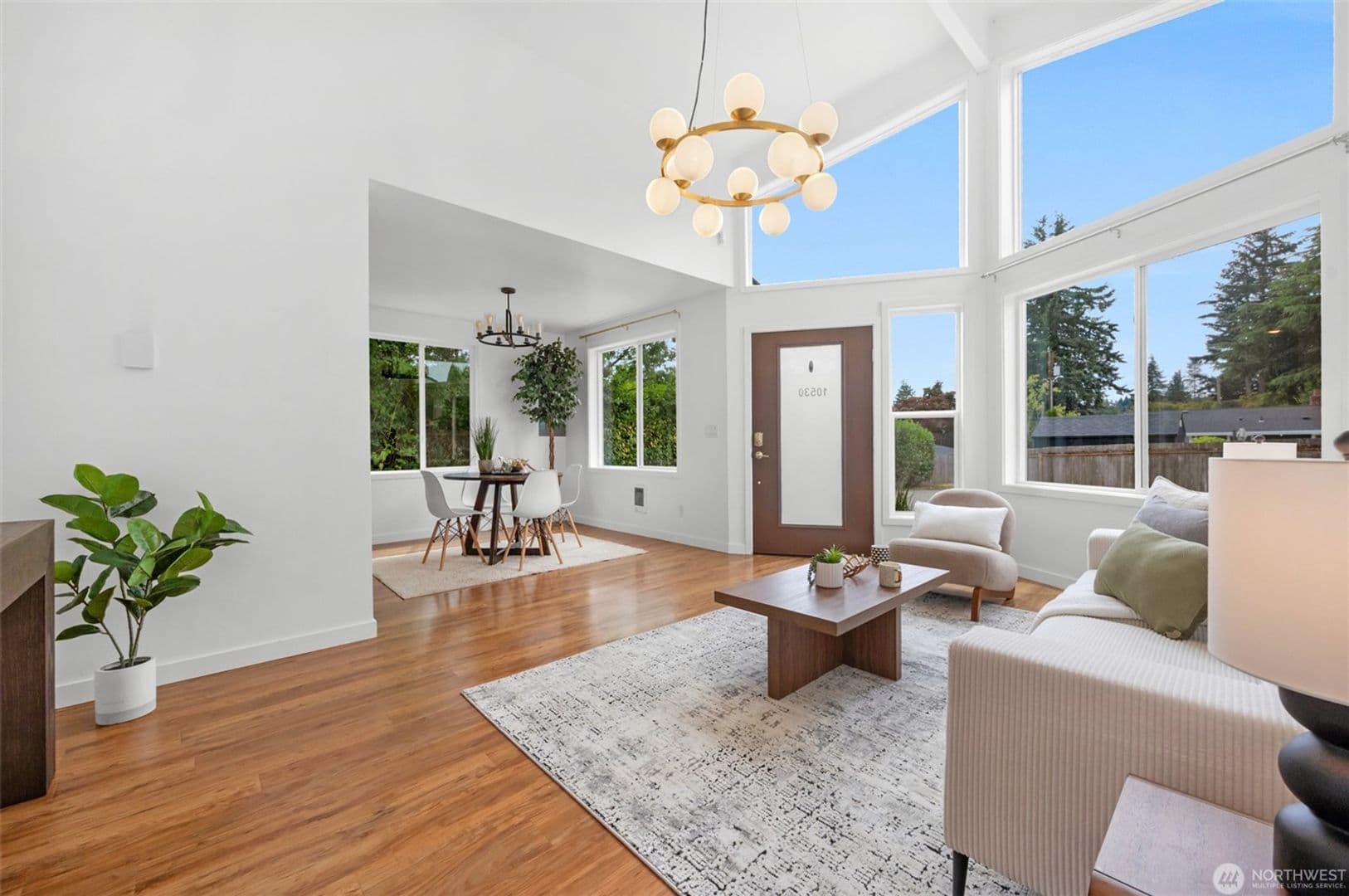 Kirkland House: 10530 124th Ave NE