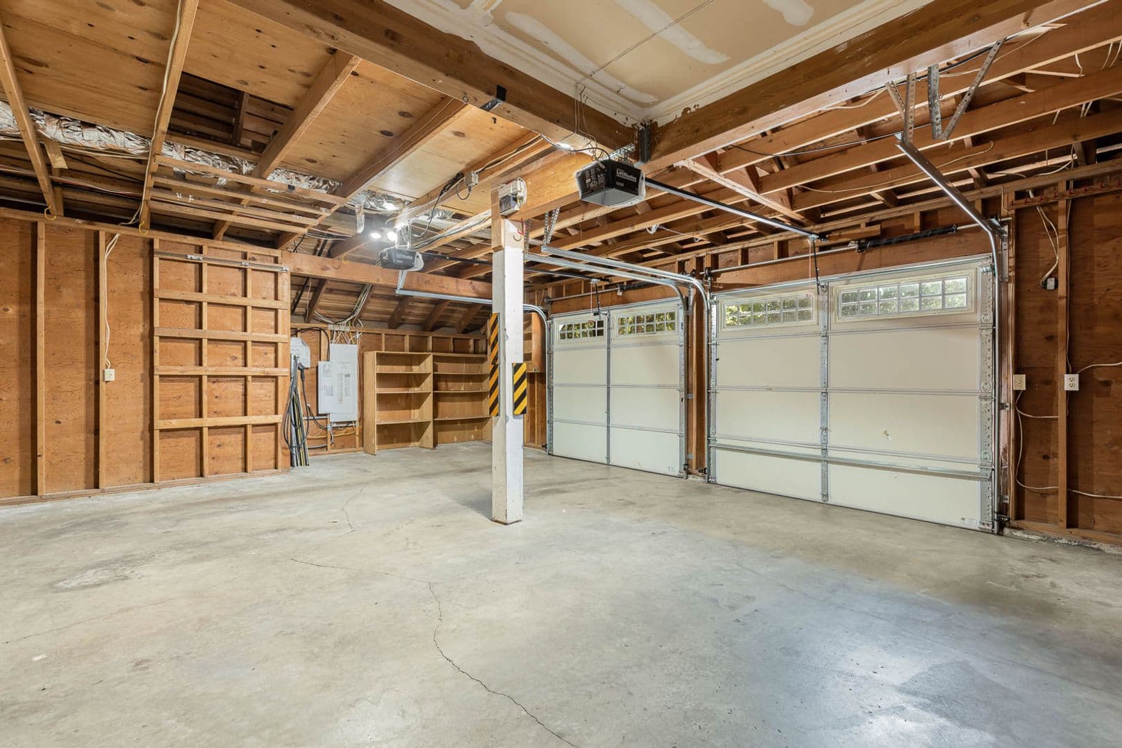 Sammamish House: 3840 206th Pl NE