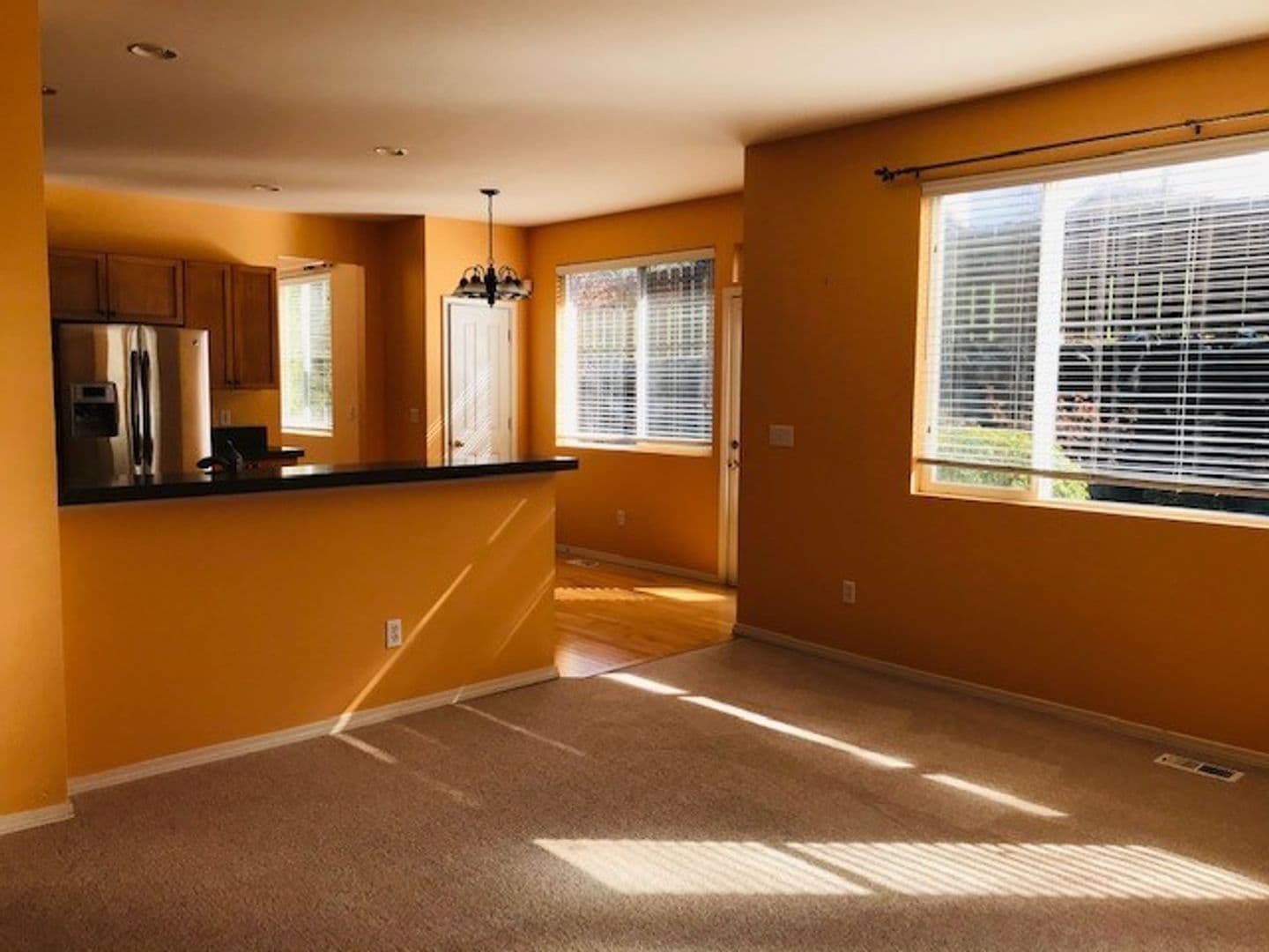 Sammamish House: 24043 Southeast 12th Place