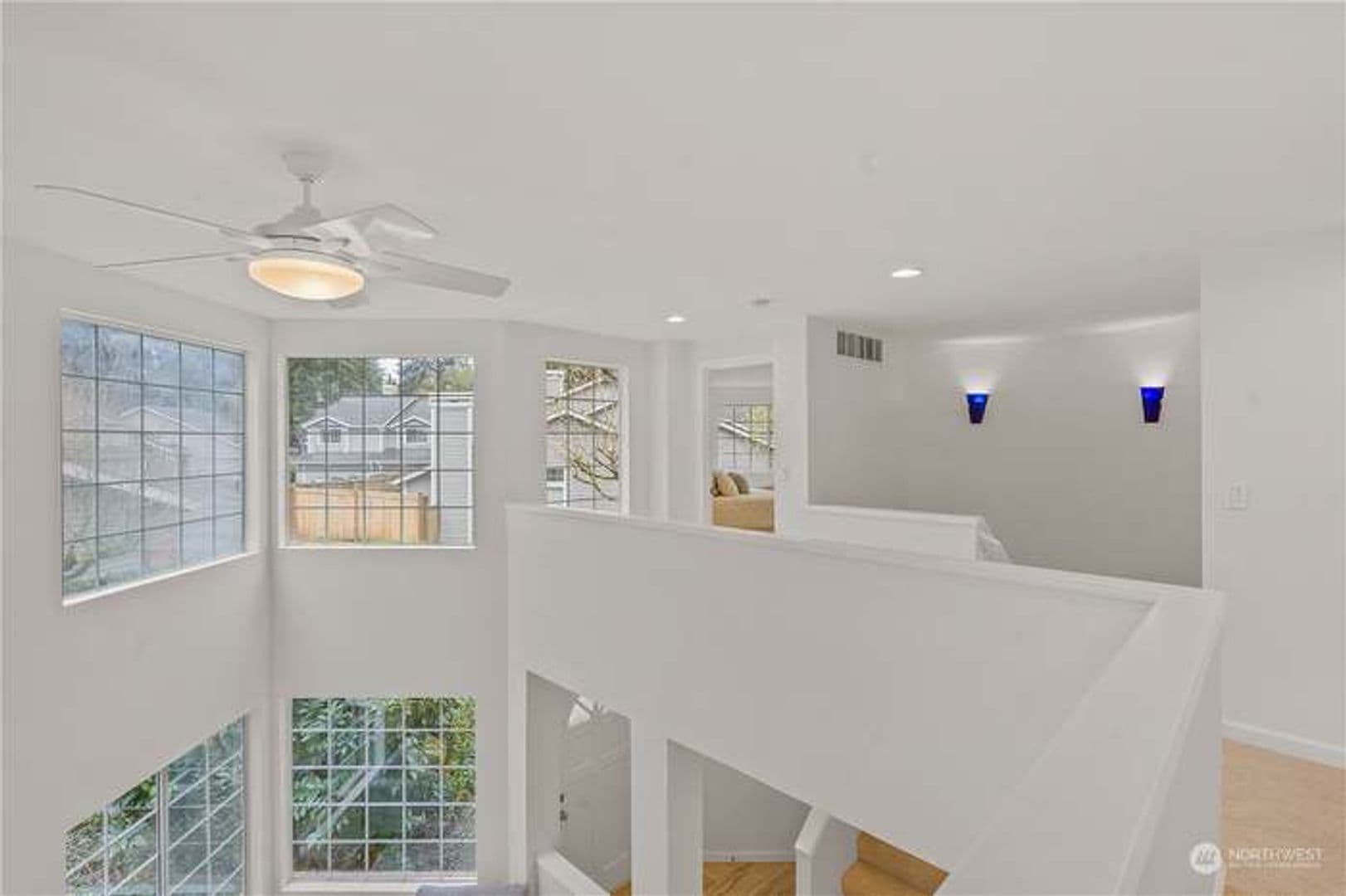 Bellevue House: 14781 NE 3rd St