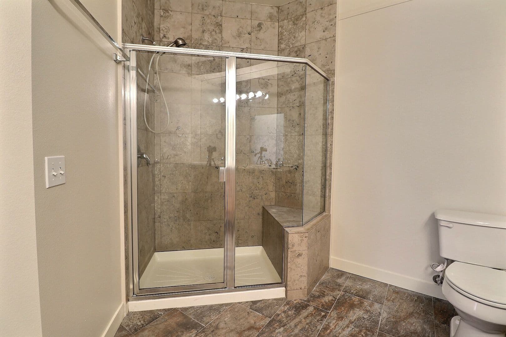 Bellevue Condo: 300 110th Avenue NE