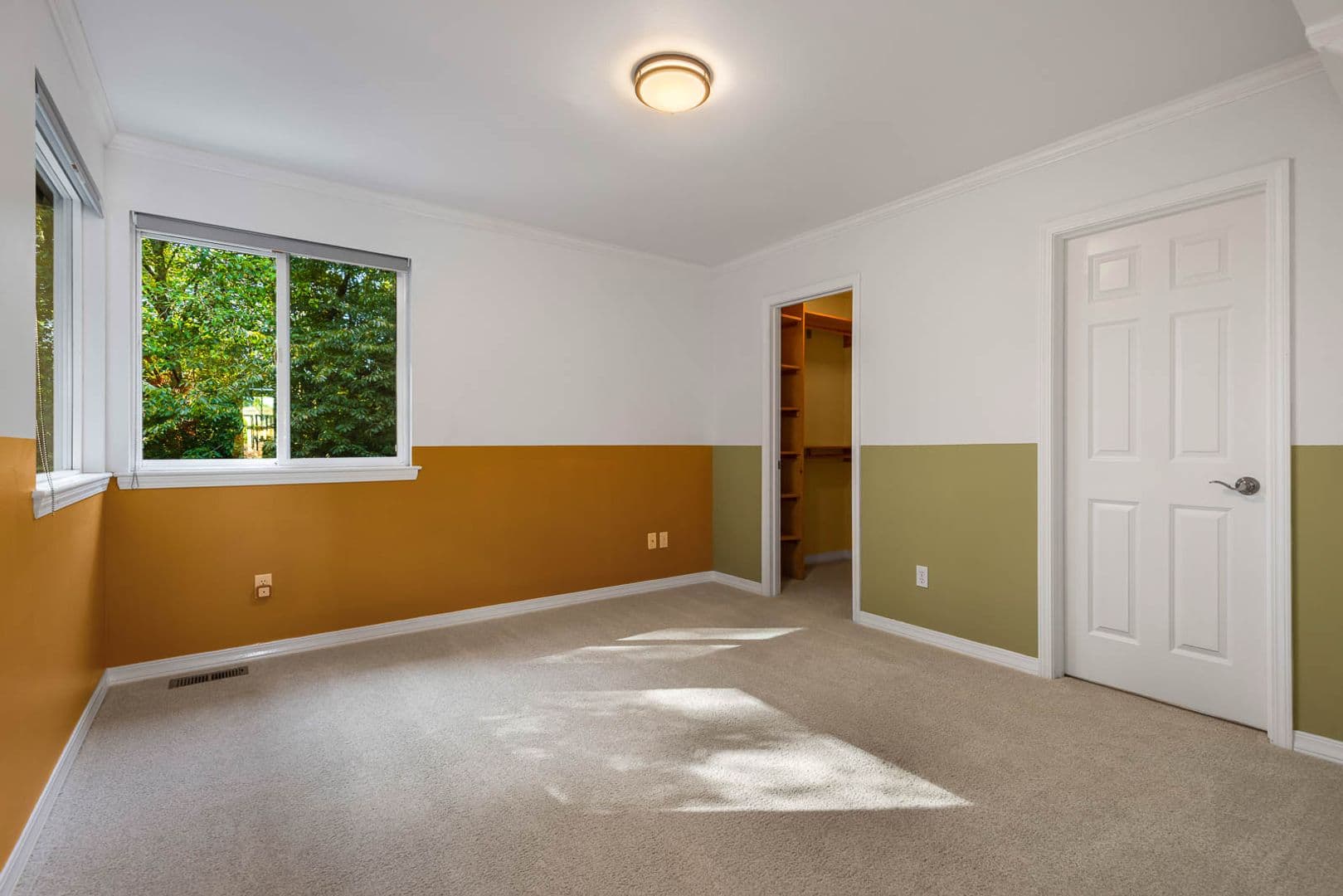 Mill Creek House: 3912 141st Pl SE