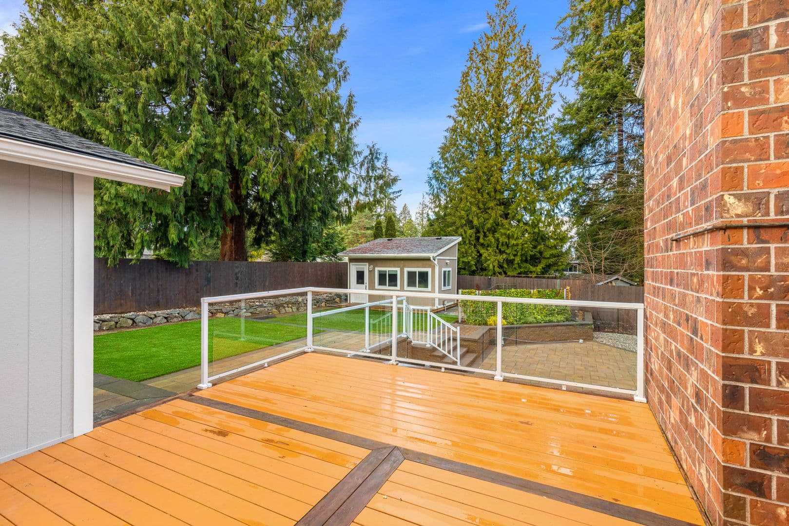 Kirkland House: 12642 NE 73rd Street