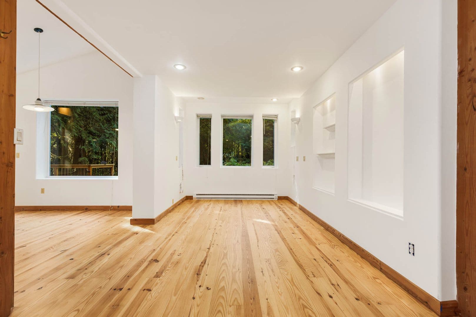Duvall House: 13214 328th Ave NE
