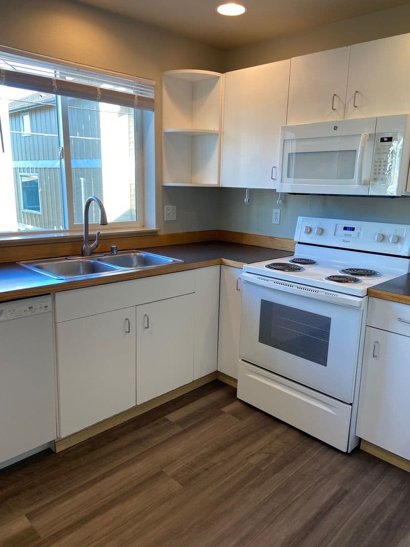 Seattle Townhome: 2418 SW Holden St.
