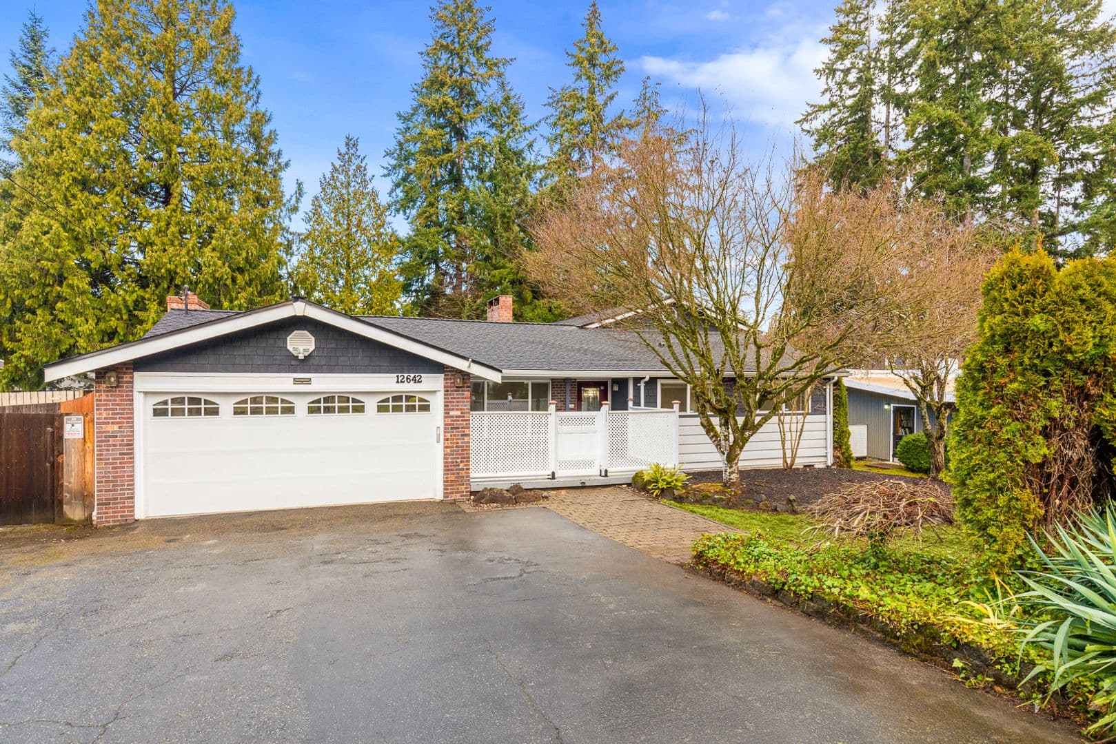 Kirkland House: 12642 NE 73rd Street