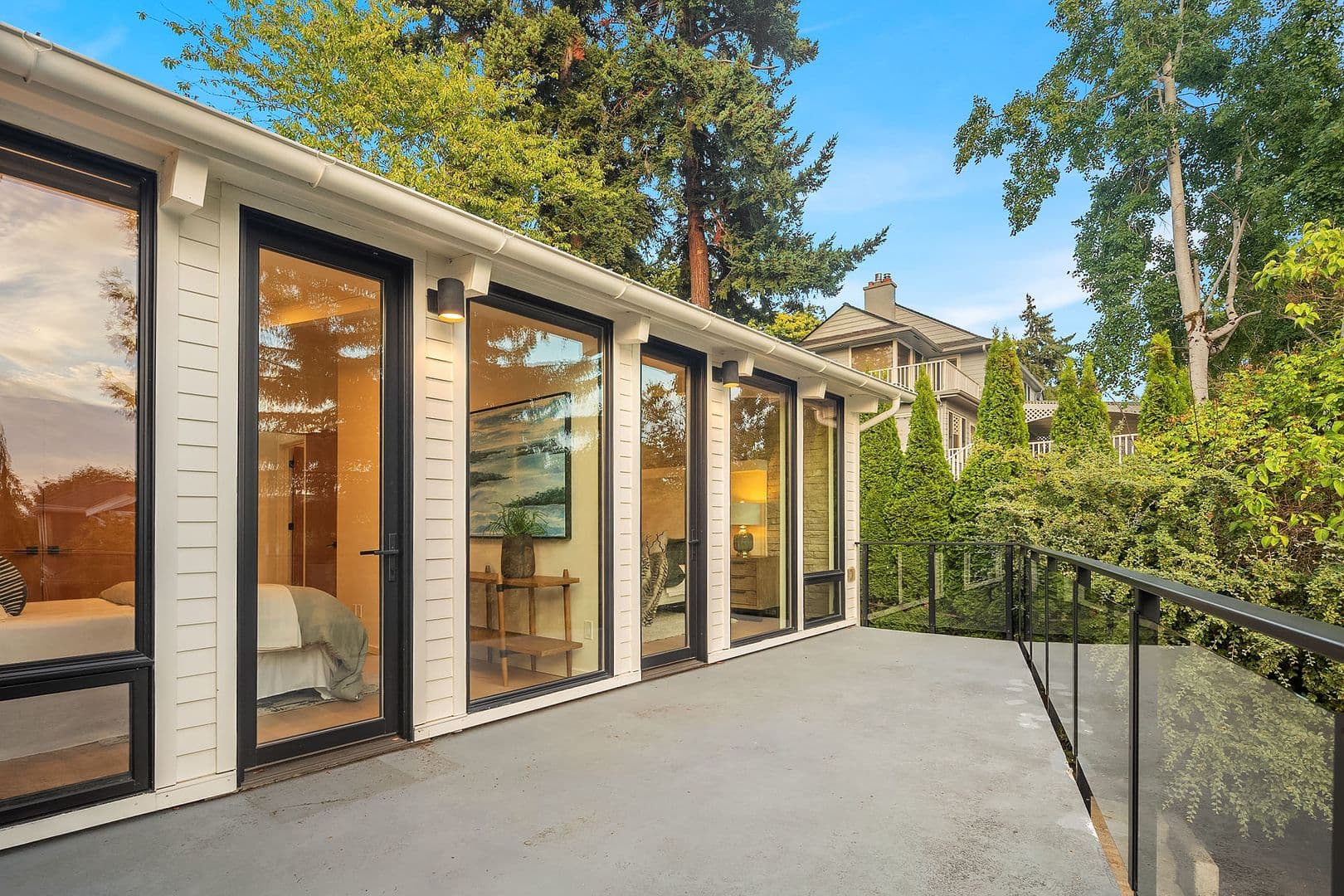 Kirkland House: 631 11th Avenue W