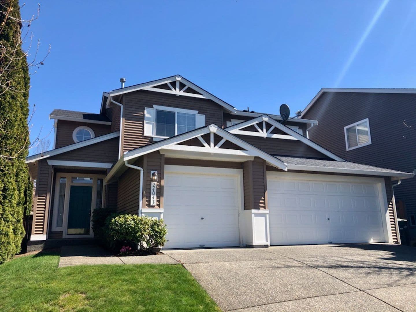 Sammamish House: 24043 Southeast 12th Place