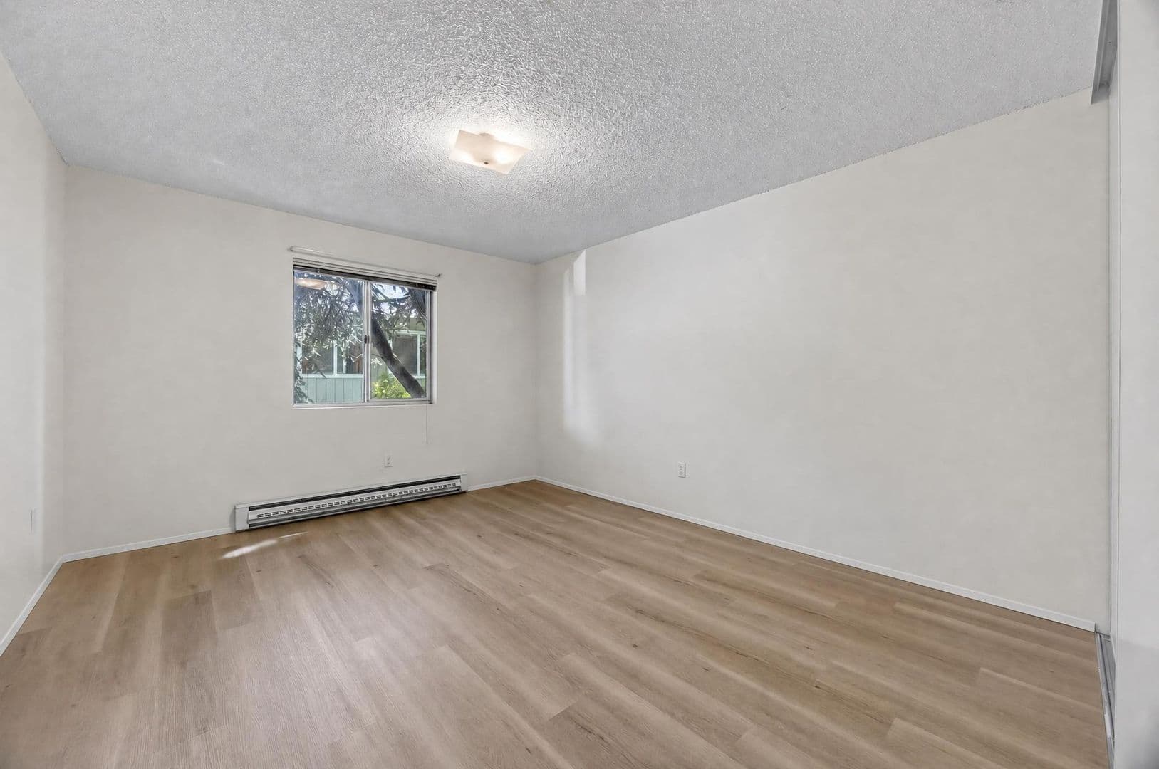 Seattle Apartment: 909 SW Holden St