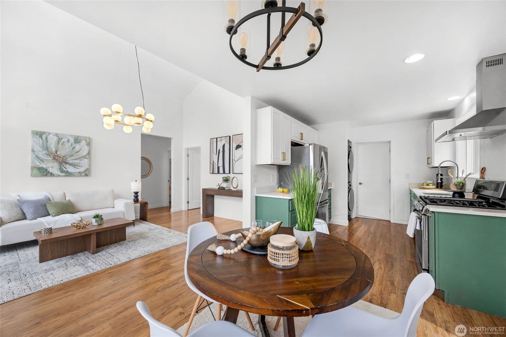 Kirkland House: 10530 124th Ave NE