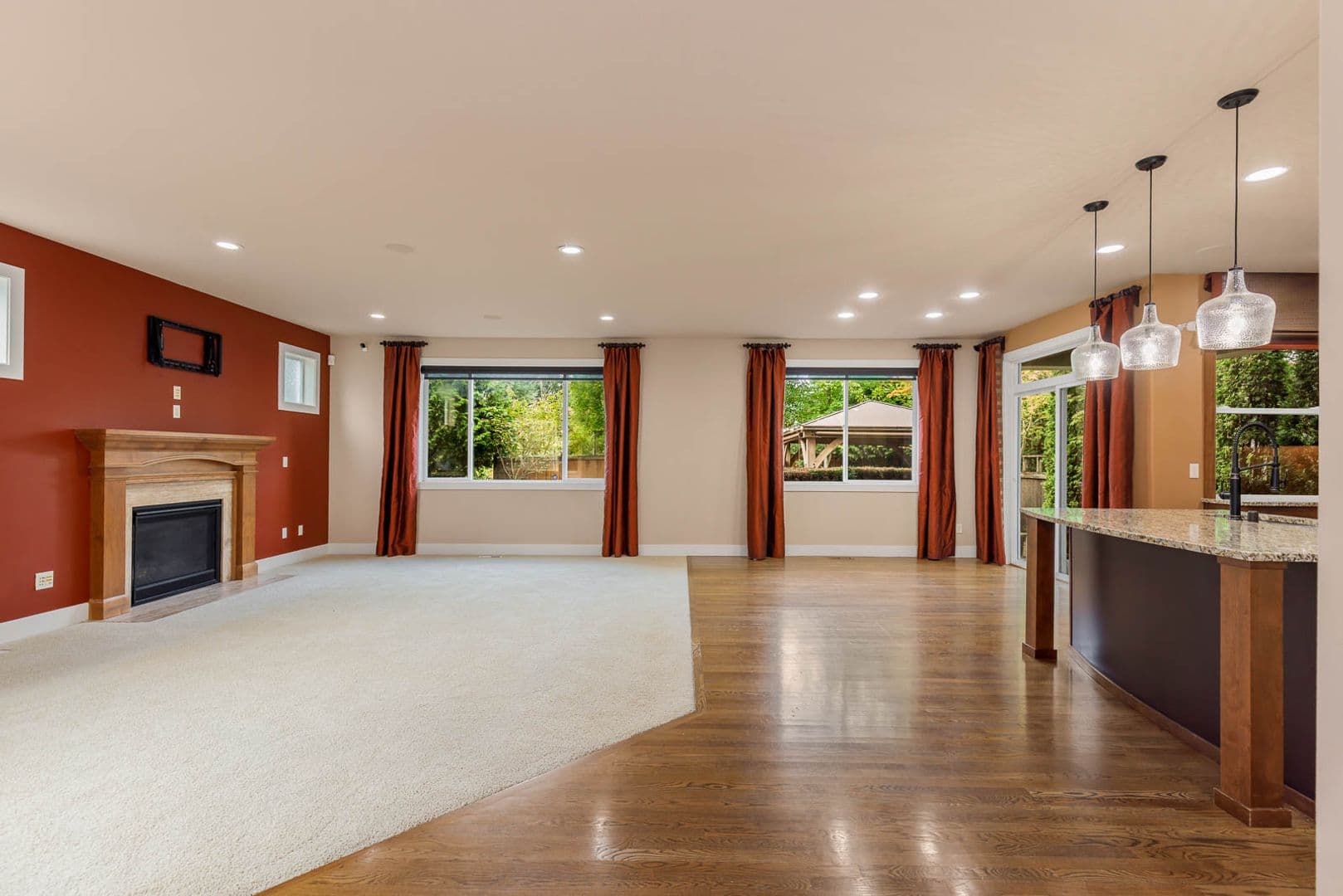 Snoqualmie House: 34229 SE Elm ST