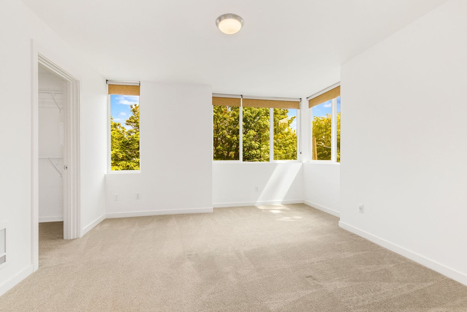 Seattle Townhome: 2301 23rd Ave W.