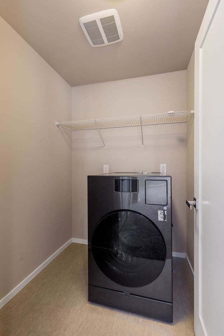 Everett House: 2506 126th St SE
