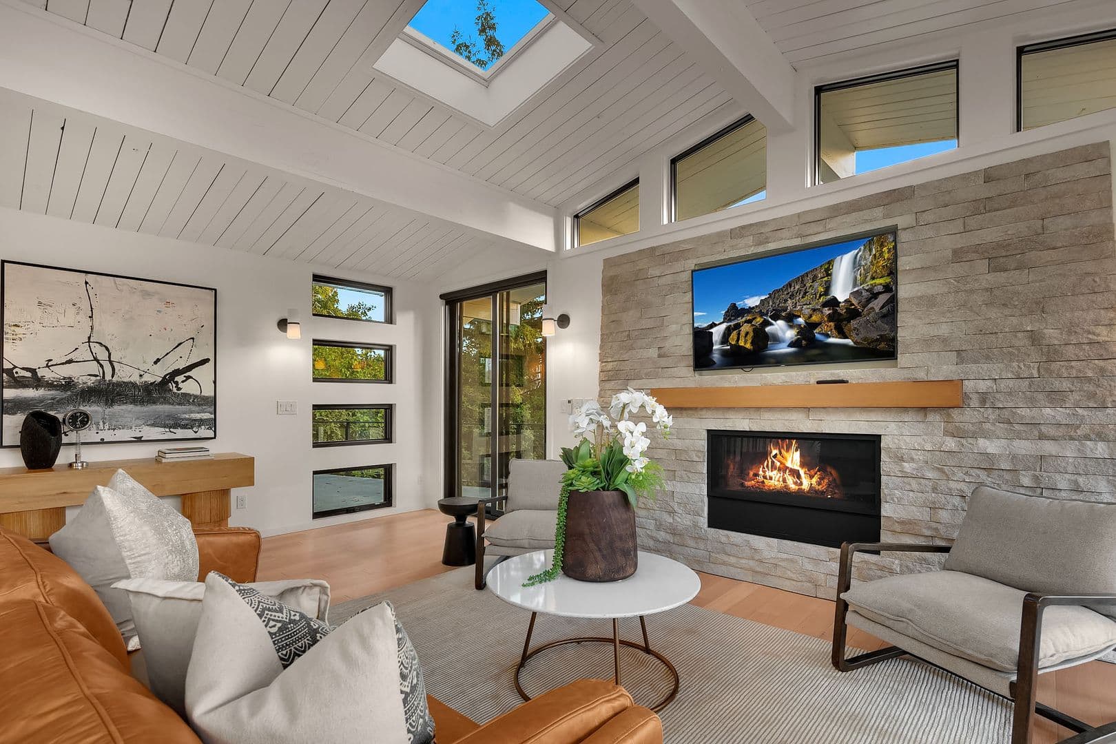 Kirkland House: 631 11th Avenue W