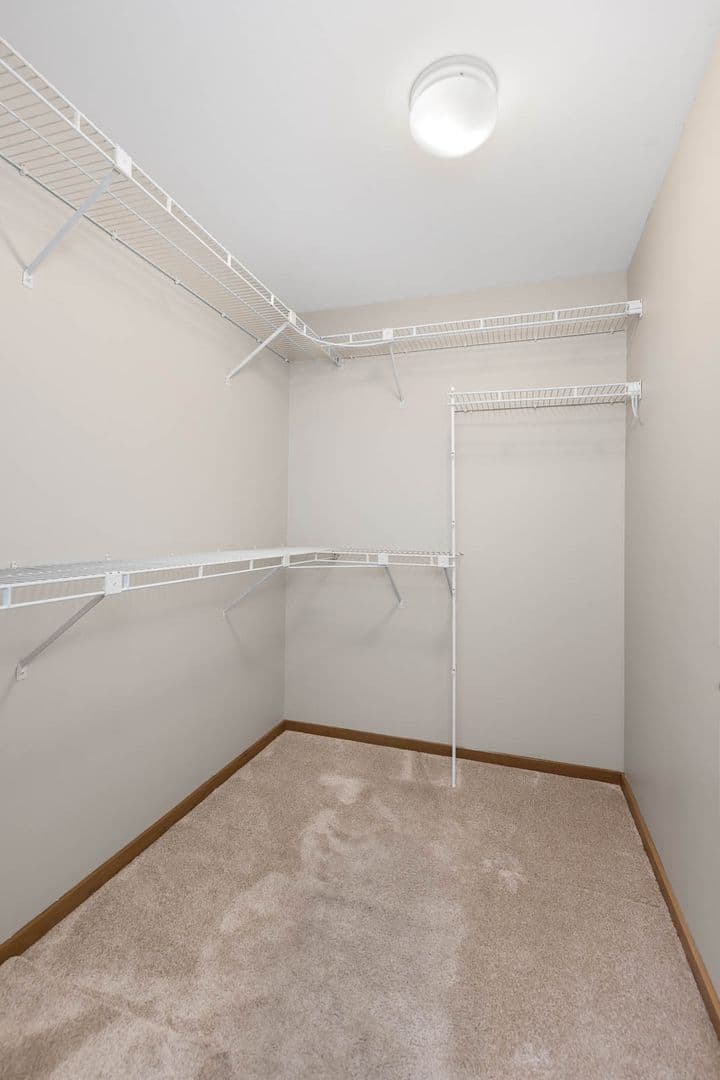 Kirkland House: 11402 NE 103rd St