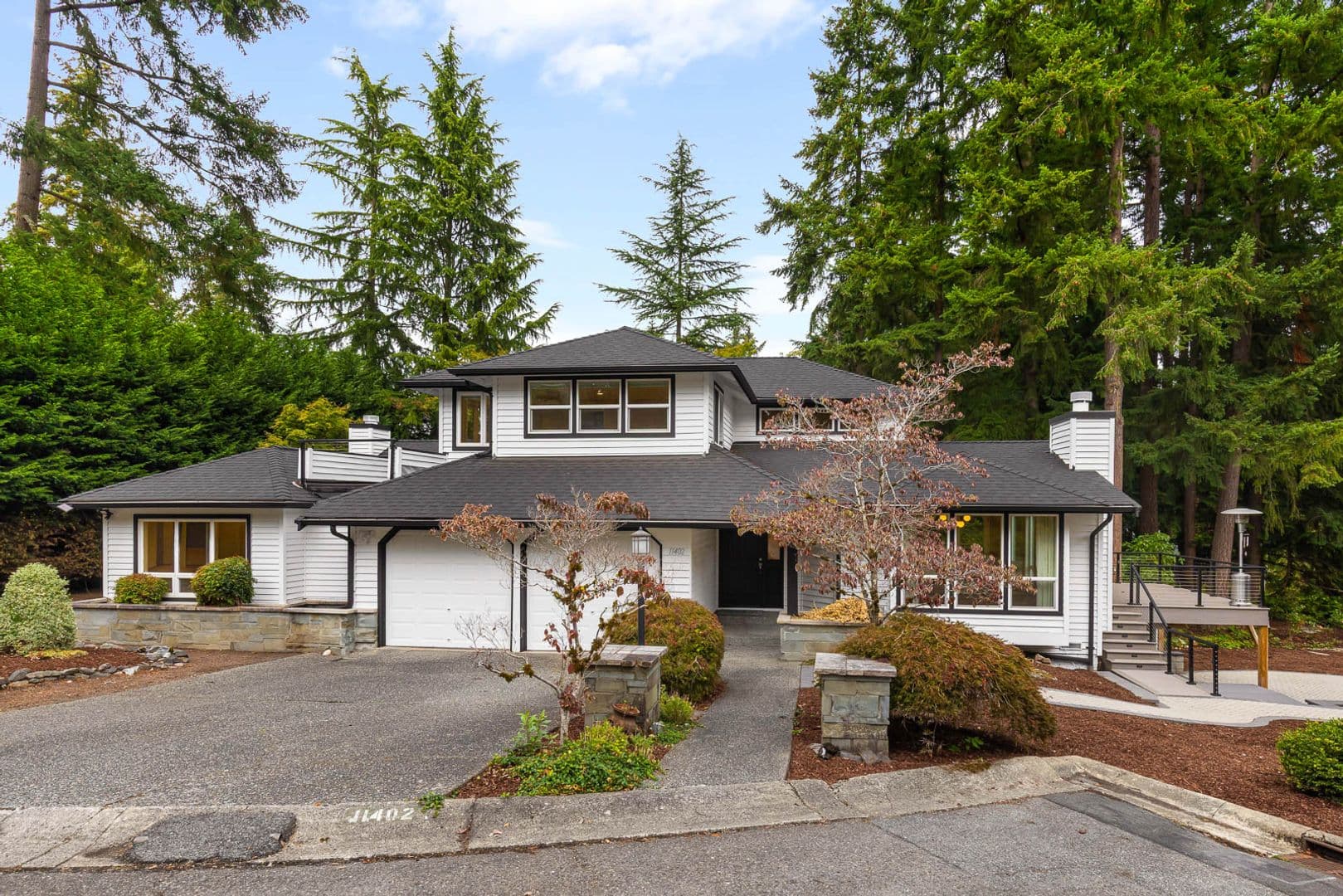 Kirkland House: 11402 NE 103rd St