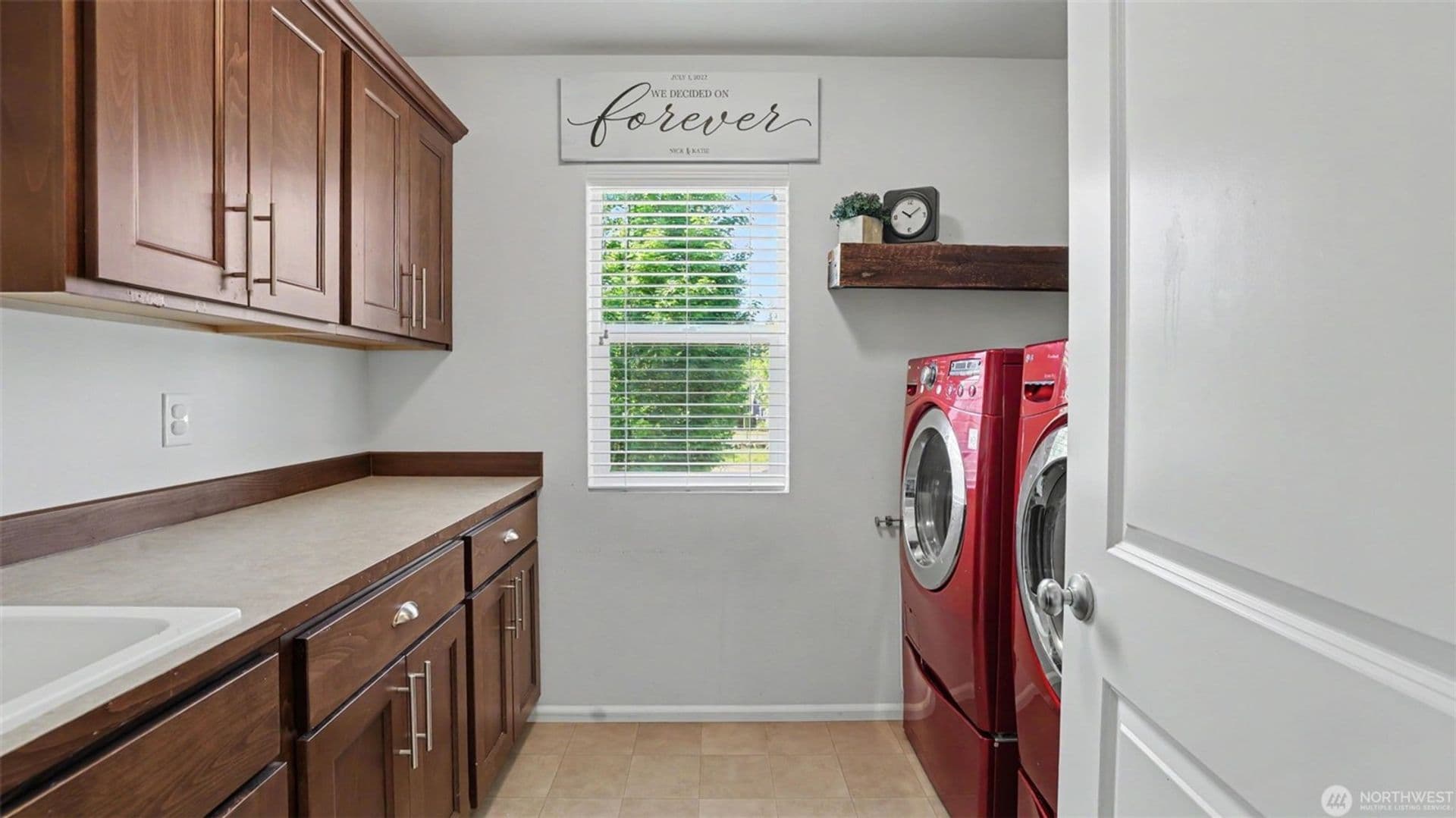 Maple Valley House: 27442 209th CT SE