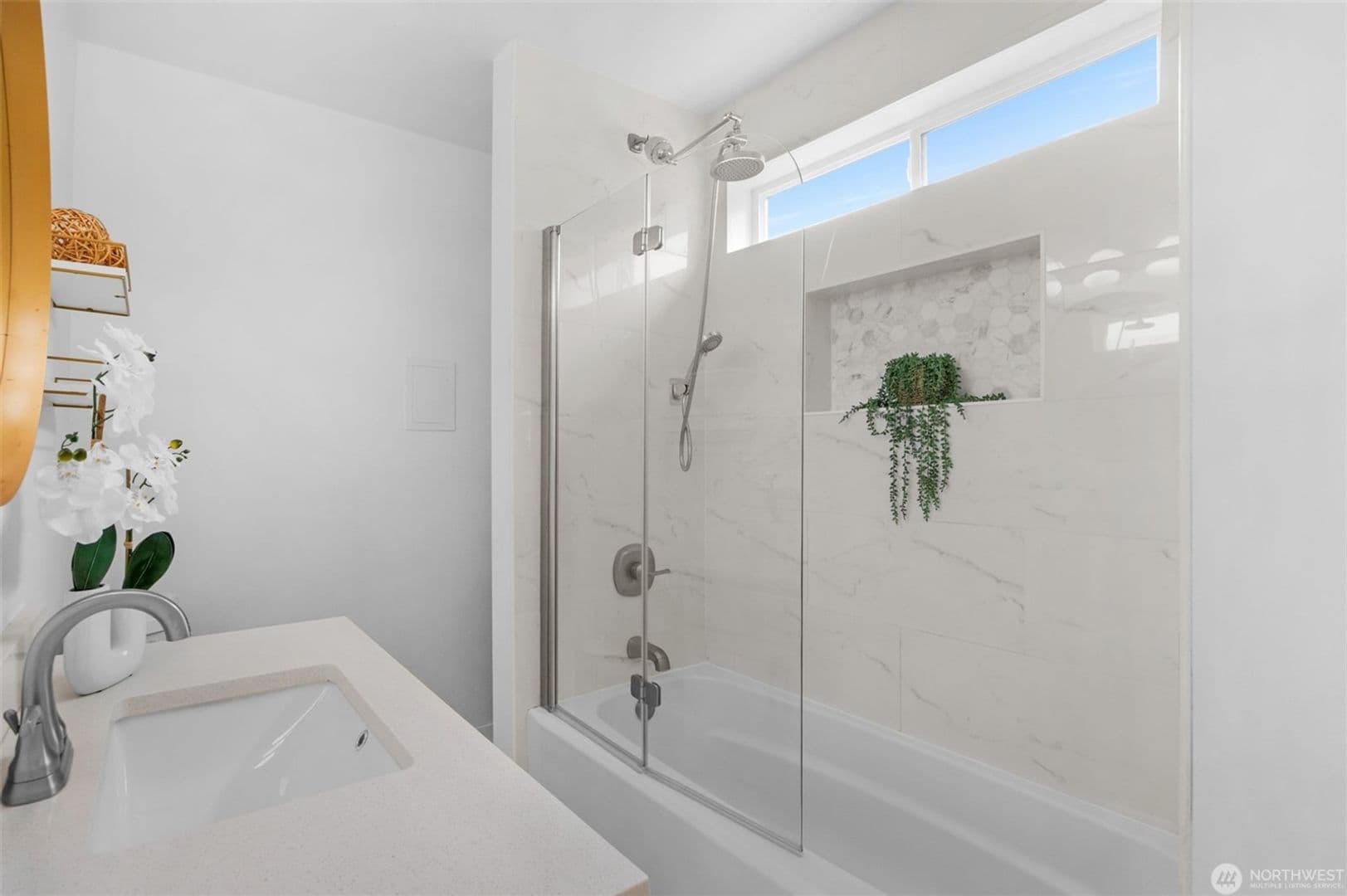 Kirkland House: 10530 124th Ave NE