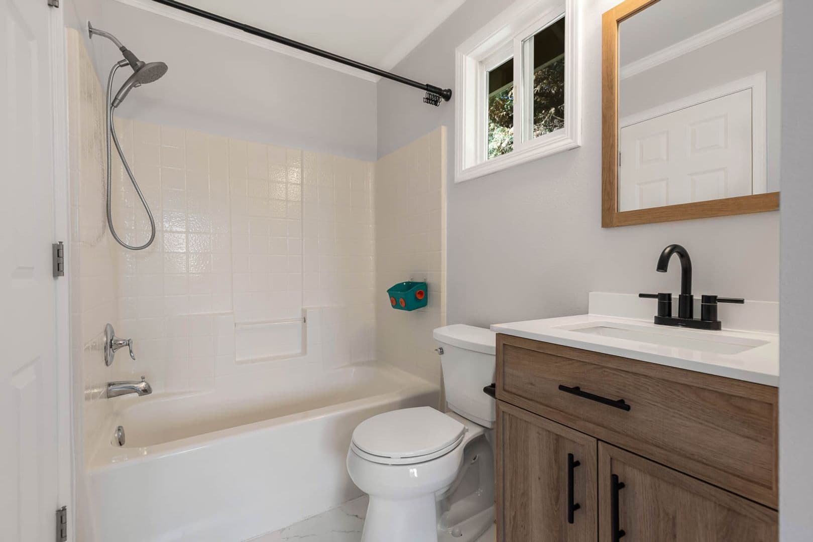 Mill Creek House: 3912 141st Pl SE