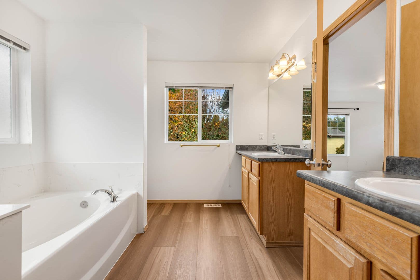 Sammamish House: 24811 SE 19th Street