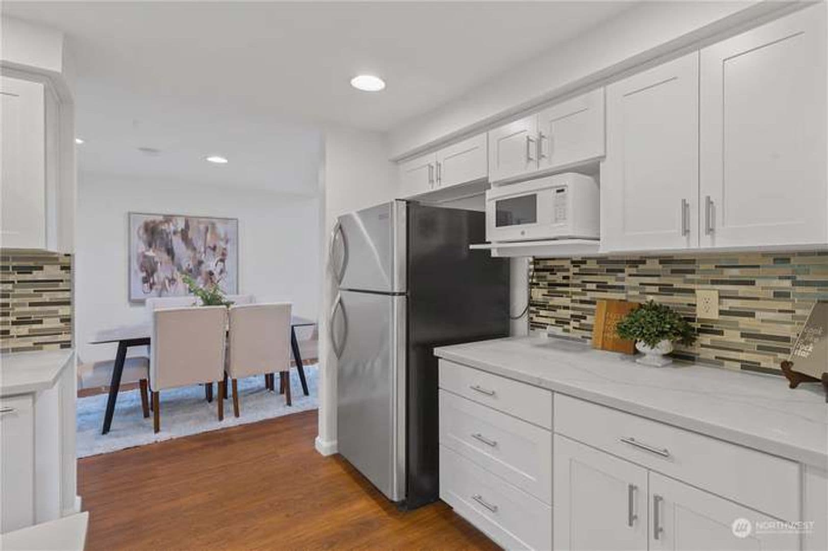 Bellevue House: 14781 NE 3rd St