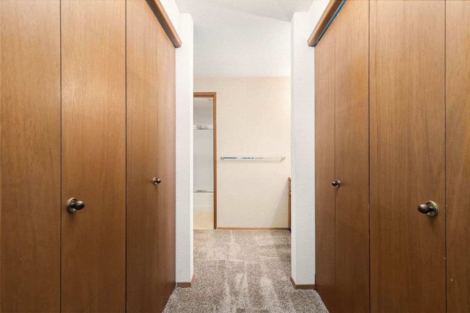 Mercer Island Condo: 3055 80TH AVE SE