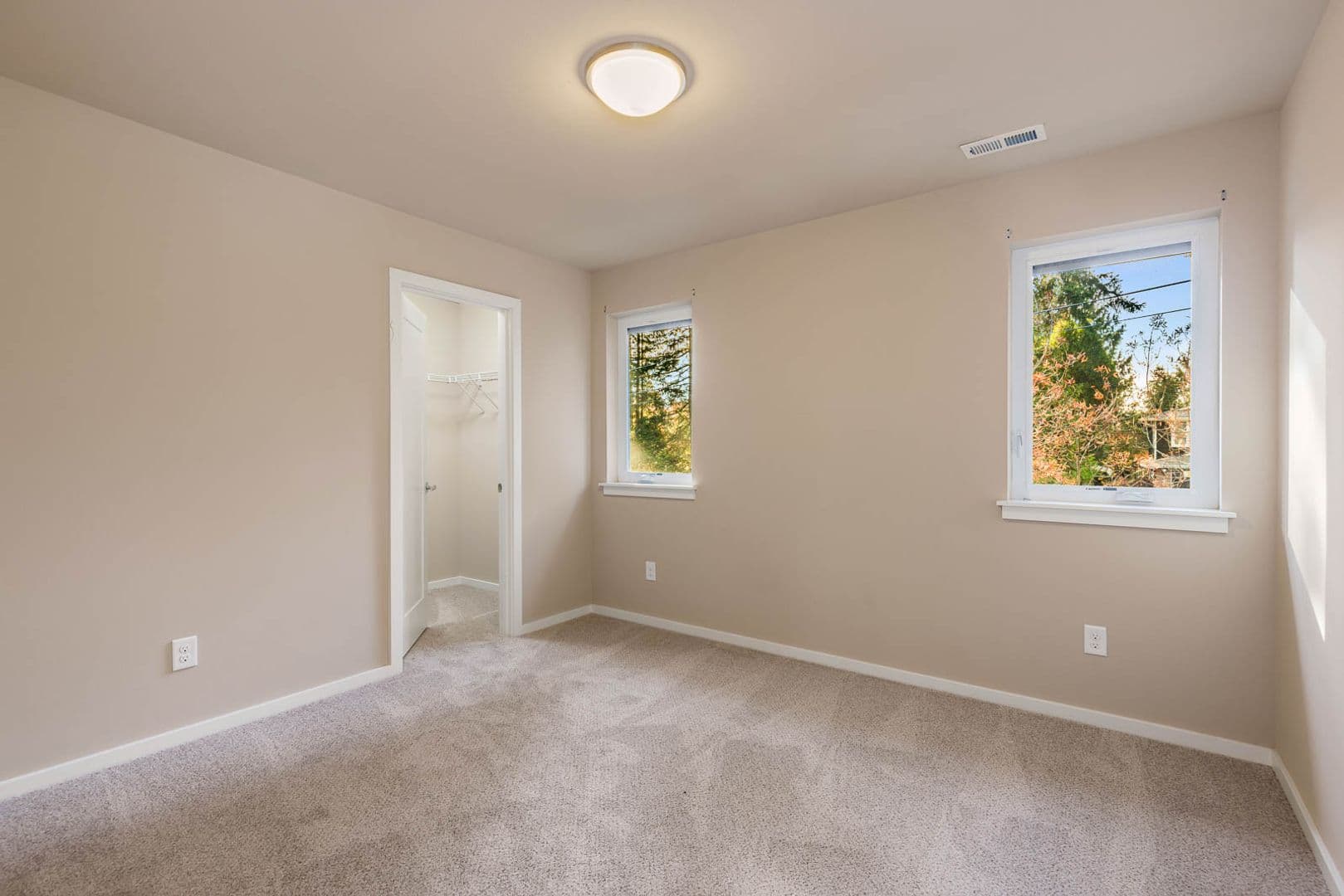Everett House: 2506 126th St SE