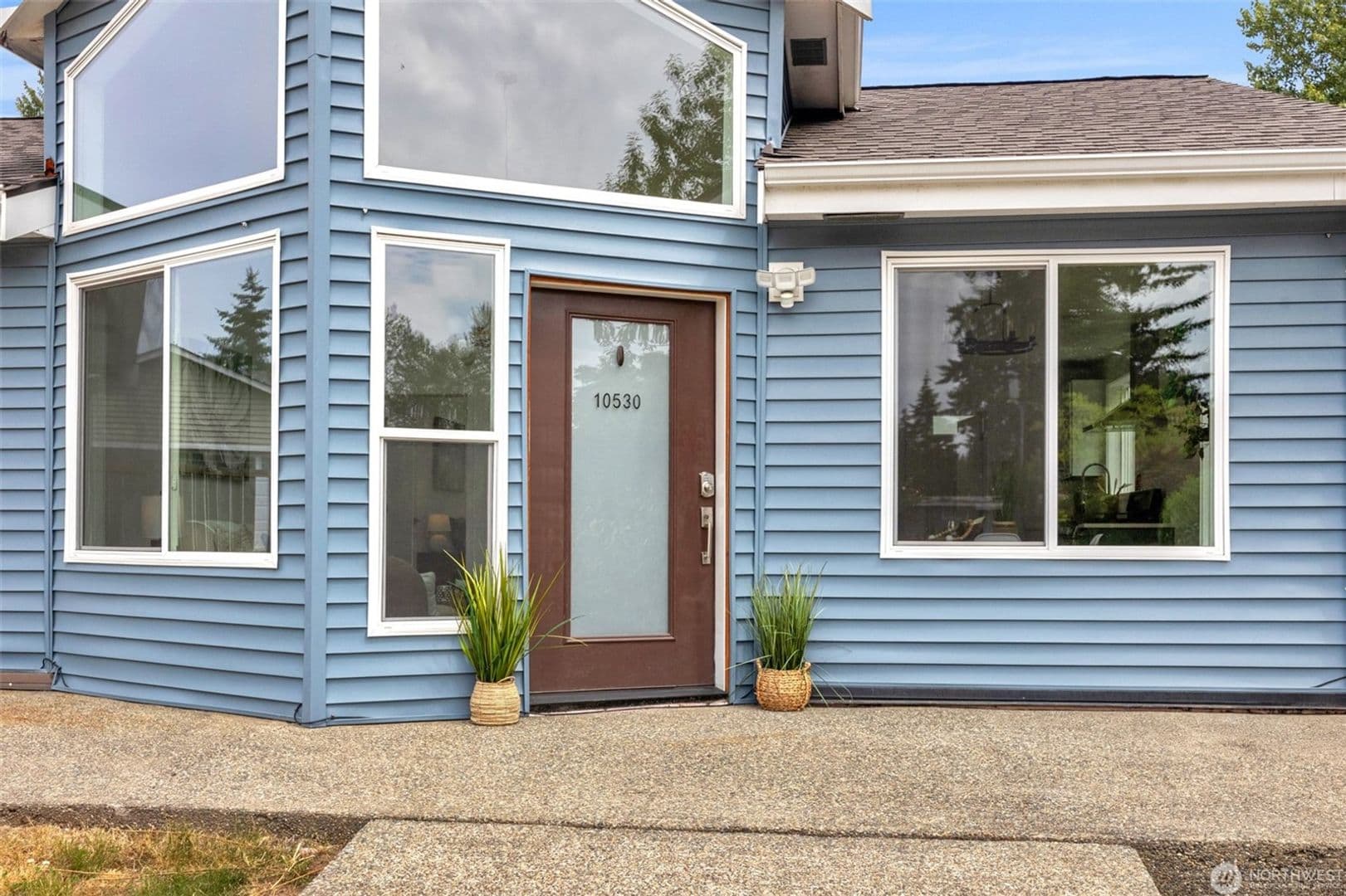 Kirkland House: 10530 124th Ave NE