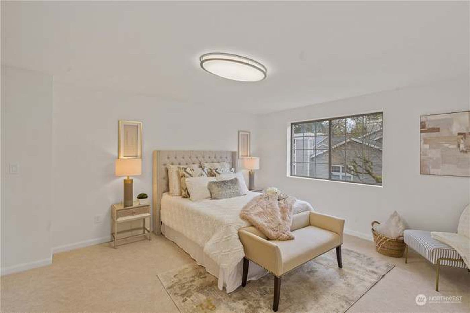 Bellevue House: 14781 NE 3rd St