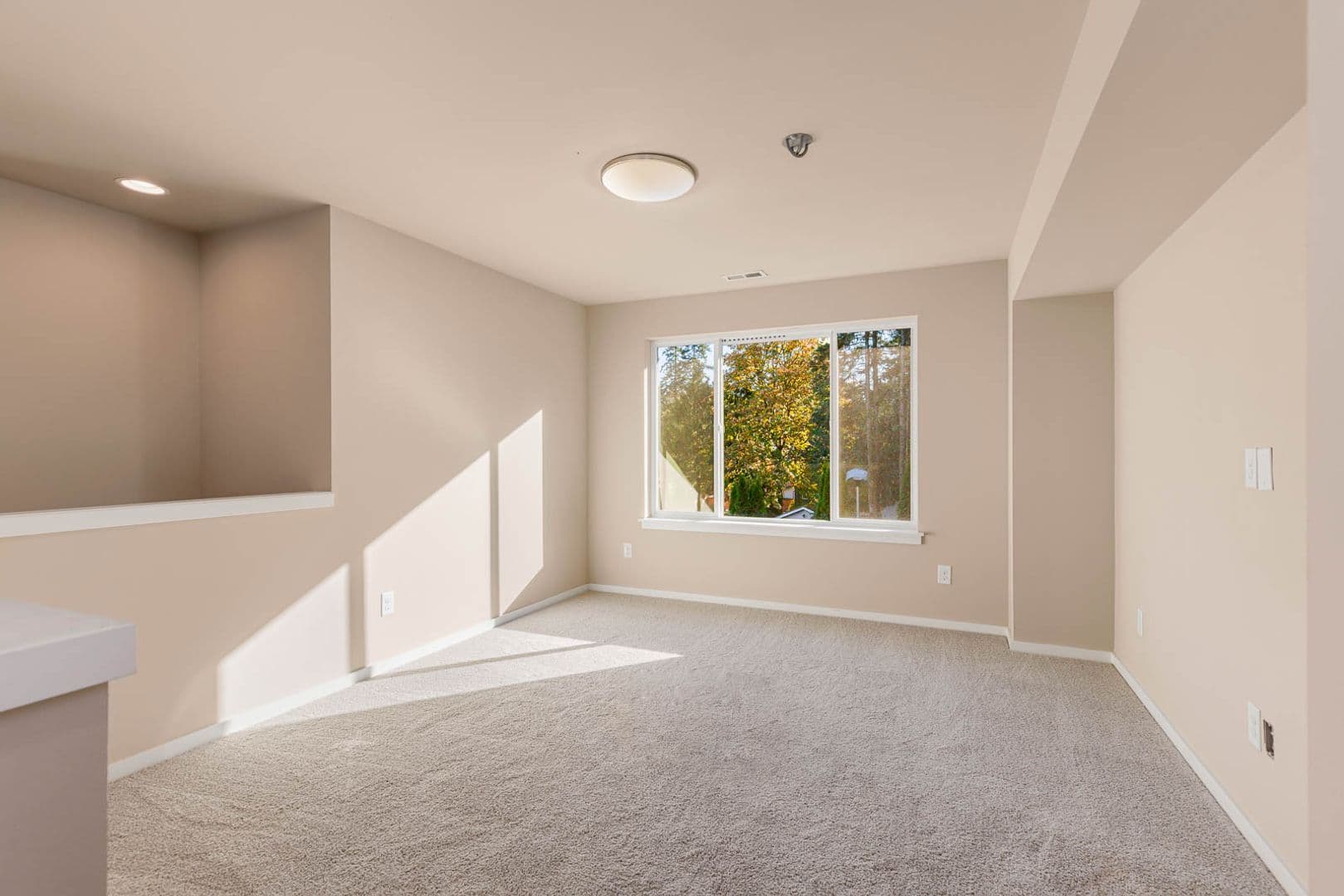 Everett House: 2506 126th St SE