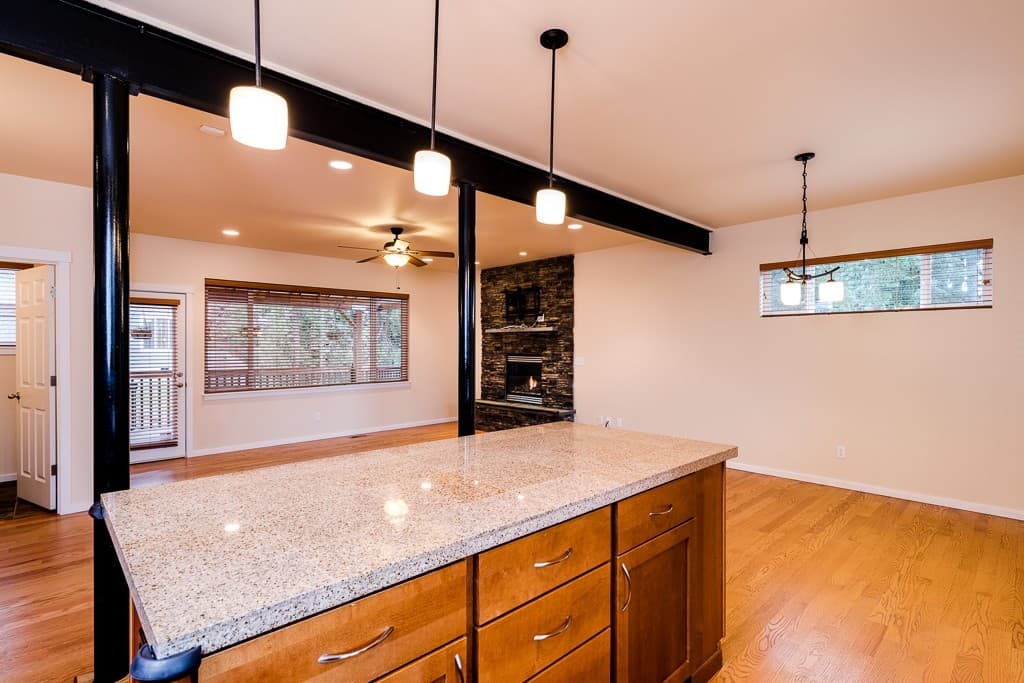 Sammamish House: 1280 211th Ave NE