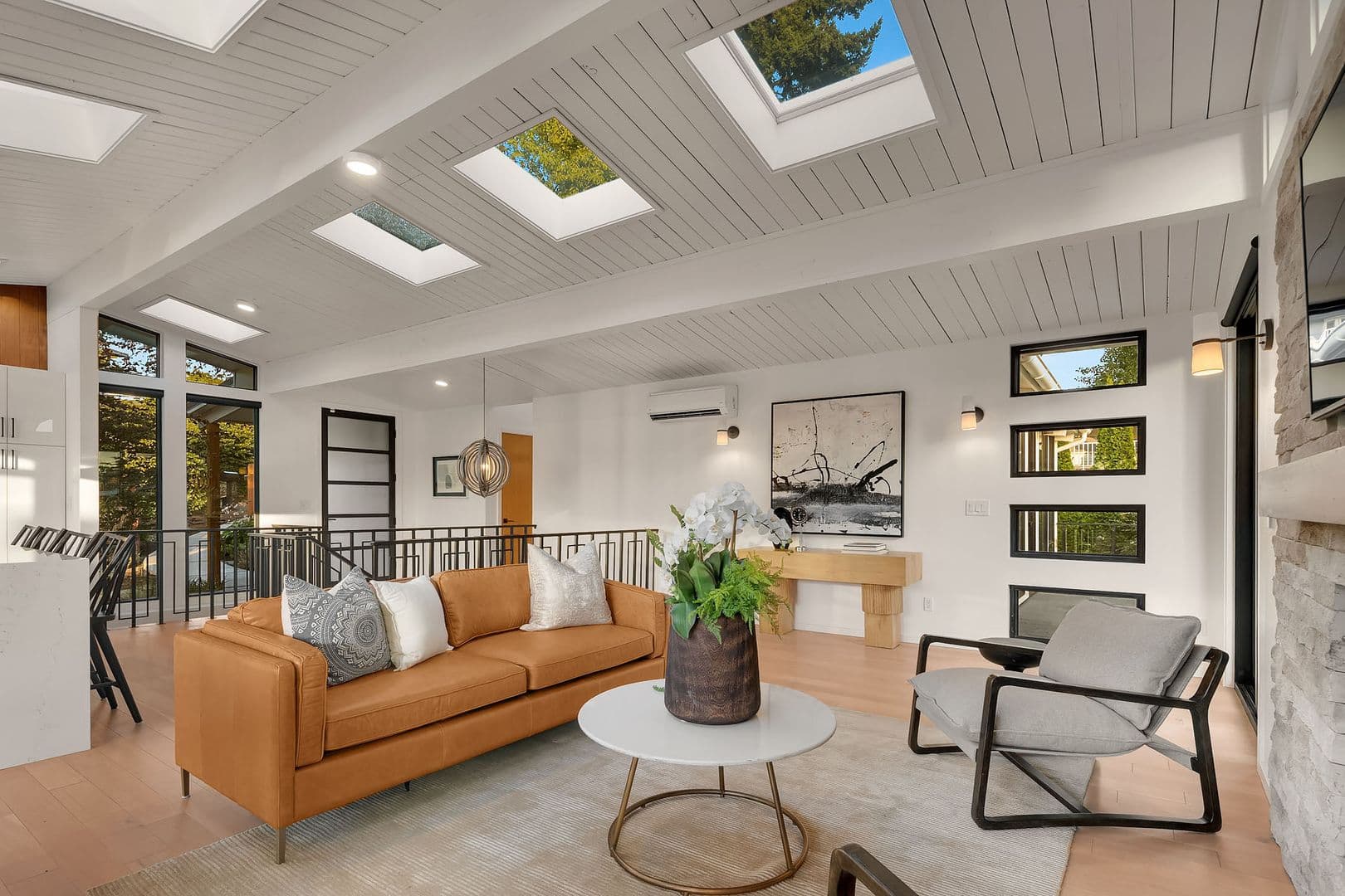 Kirkland House: 631 11th Avenue W