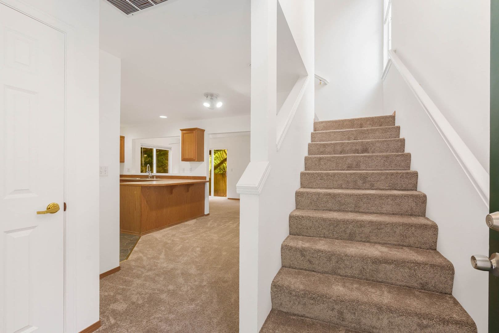 Monroe House: 13388 Prospector Ridge Road SE