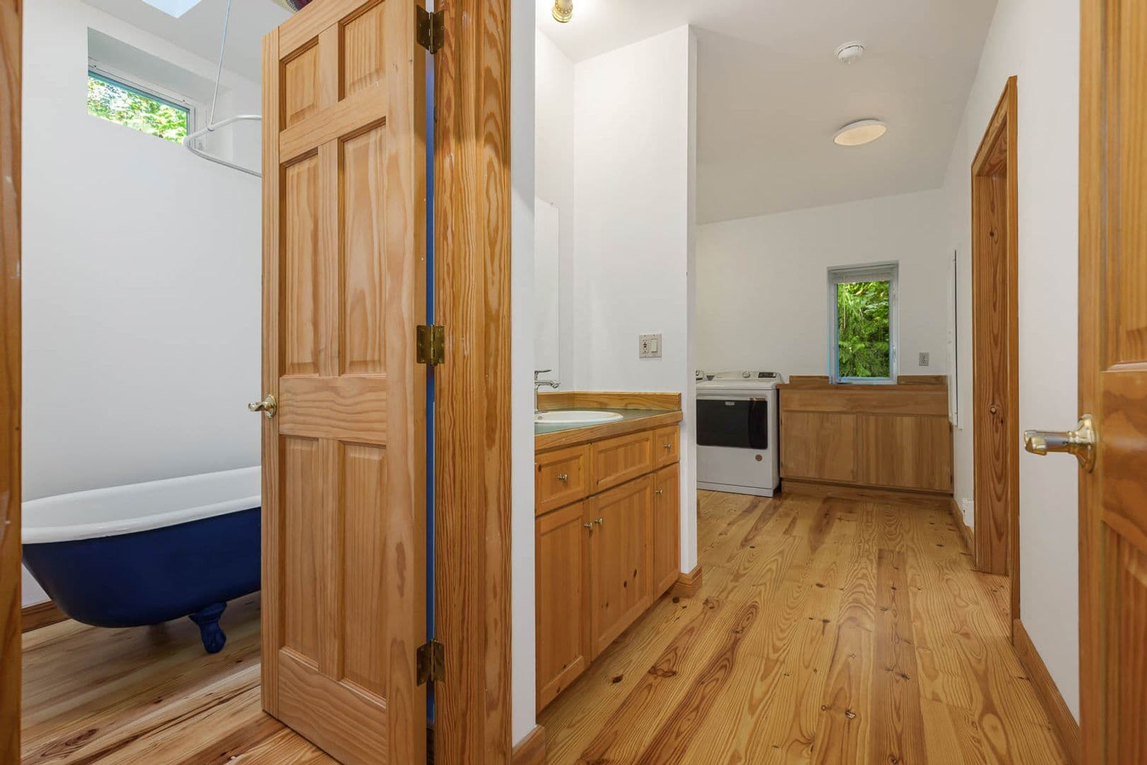 Duvall House: 13214 328th Ave NE