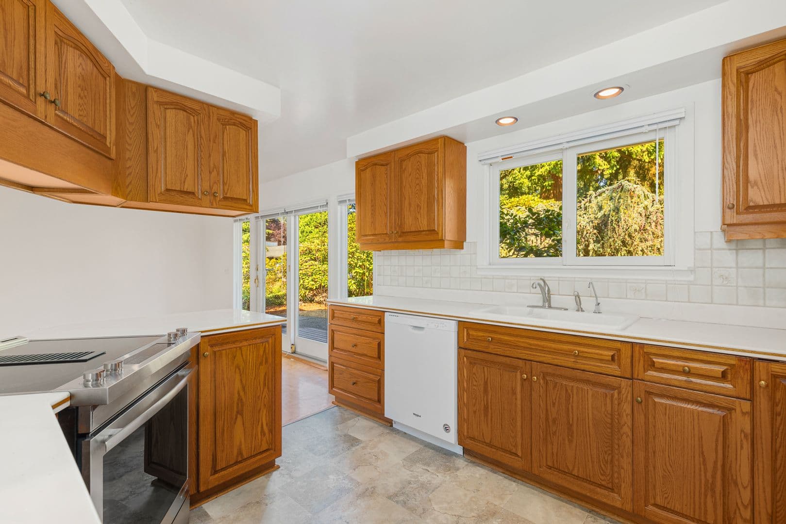 Shoreline House: 1828 N 163rd Street