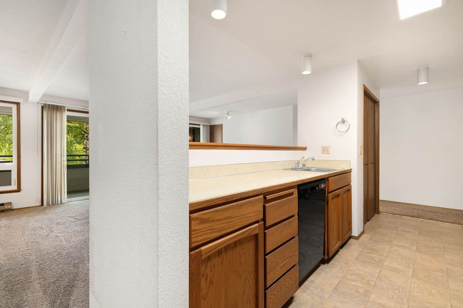 Mercer Island Condo: 3055 80TH AVE SE