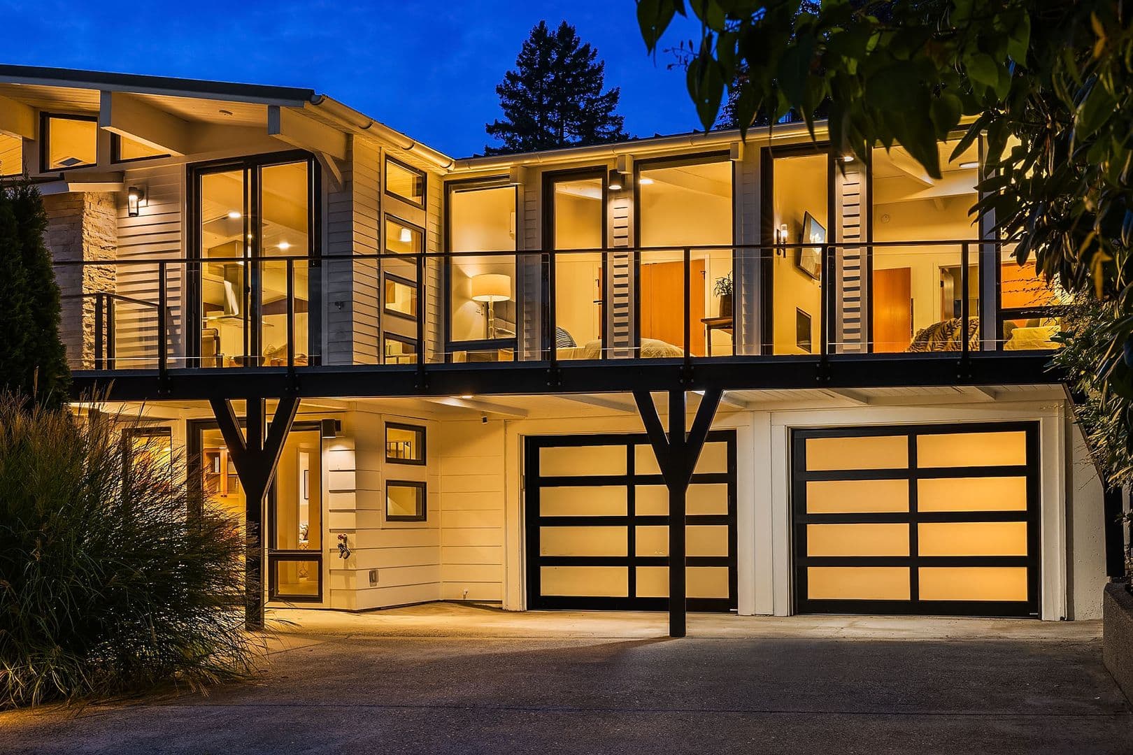 Kirkland House: 631 11th Avenue W