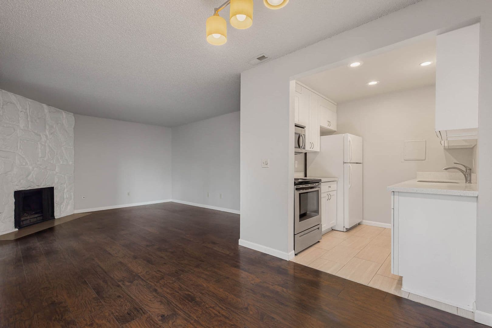 Kirkland Condo: 14022 Juanita Dr NE