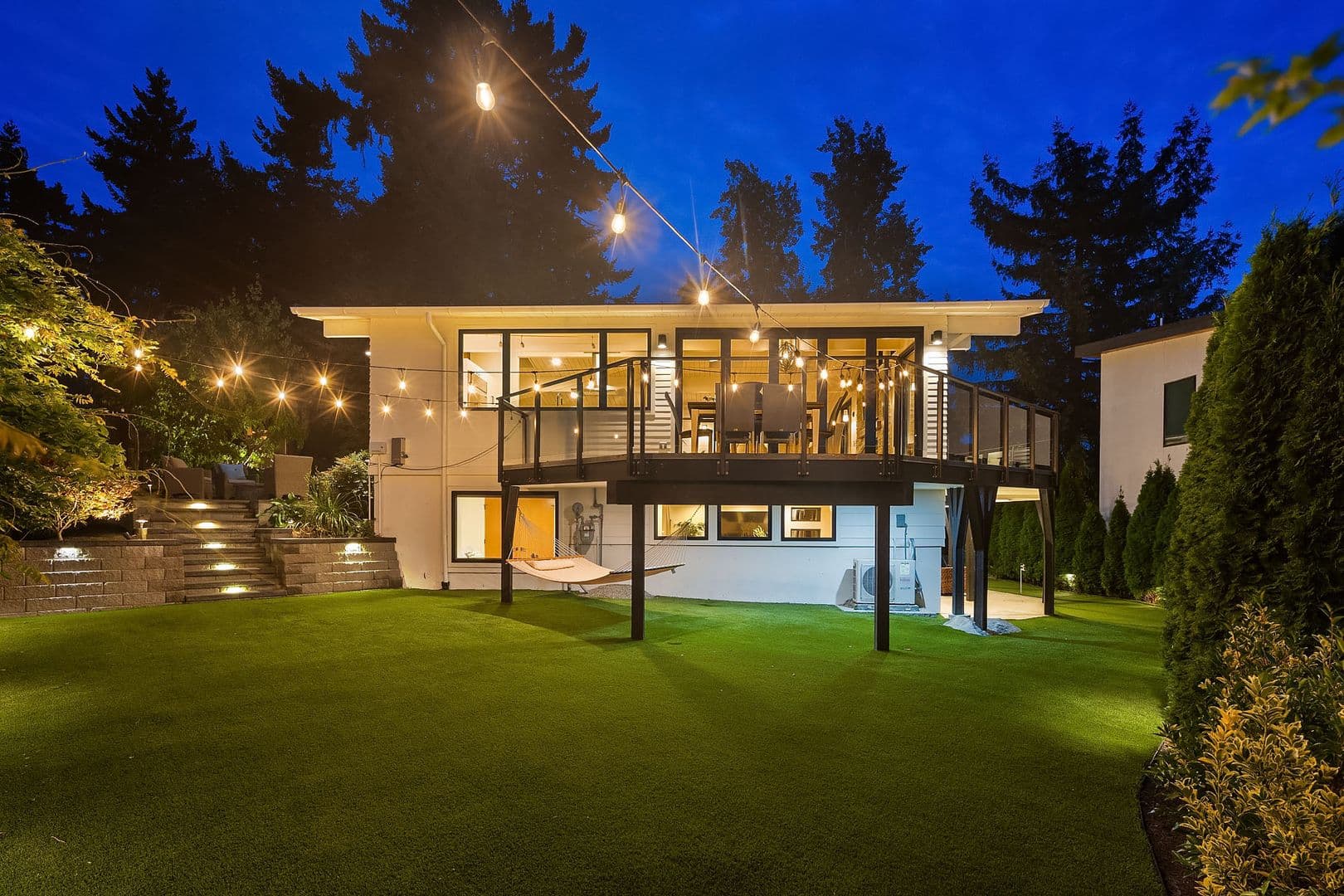 Kirkland House: 631 11th Avenue W