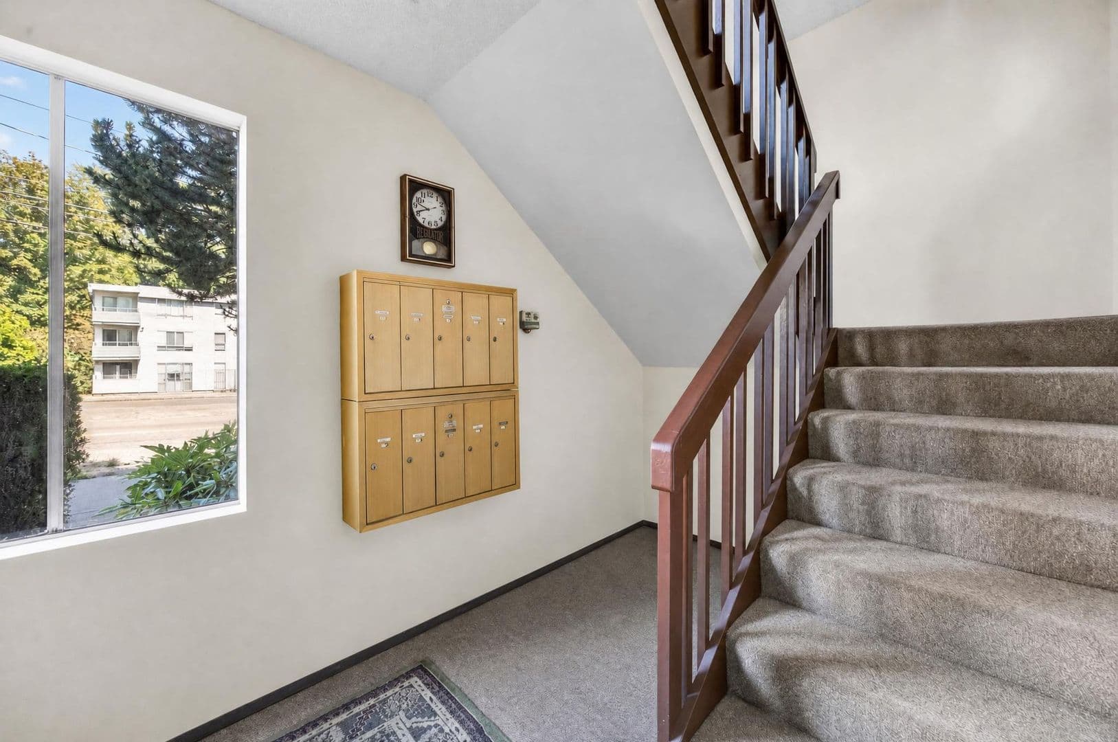 Seattle Apartment: 909 SW Holden St