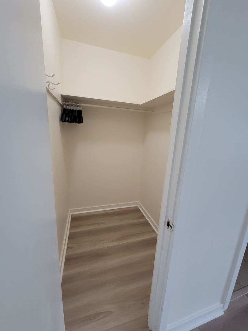 Los Alamos Apartment: 1203 9th Street