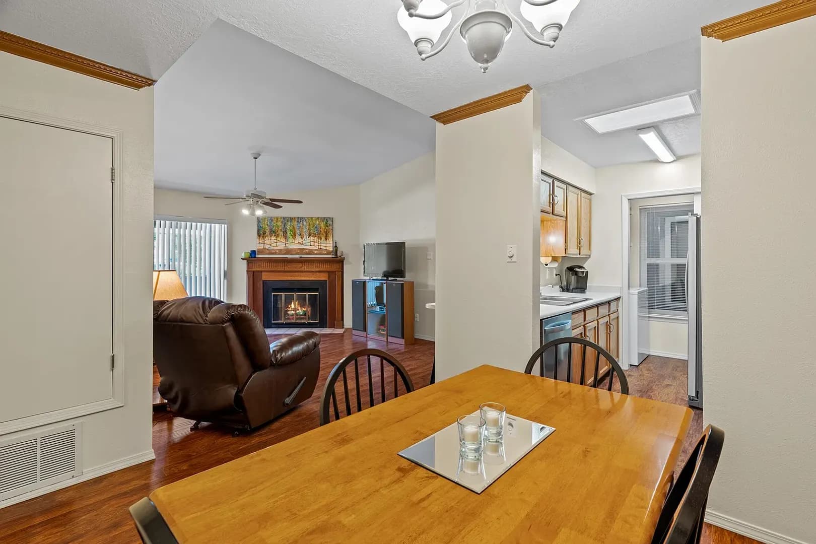 Los Alamos Condo: 505 Oppenheimer Dr. #417