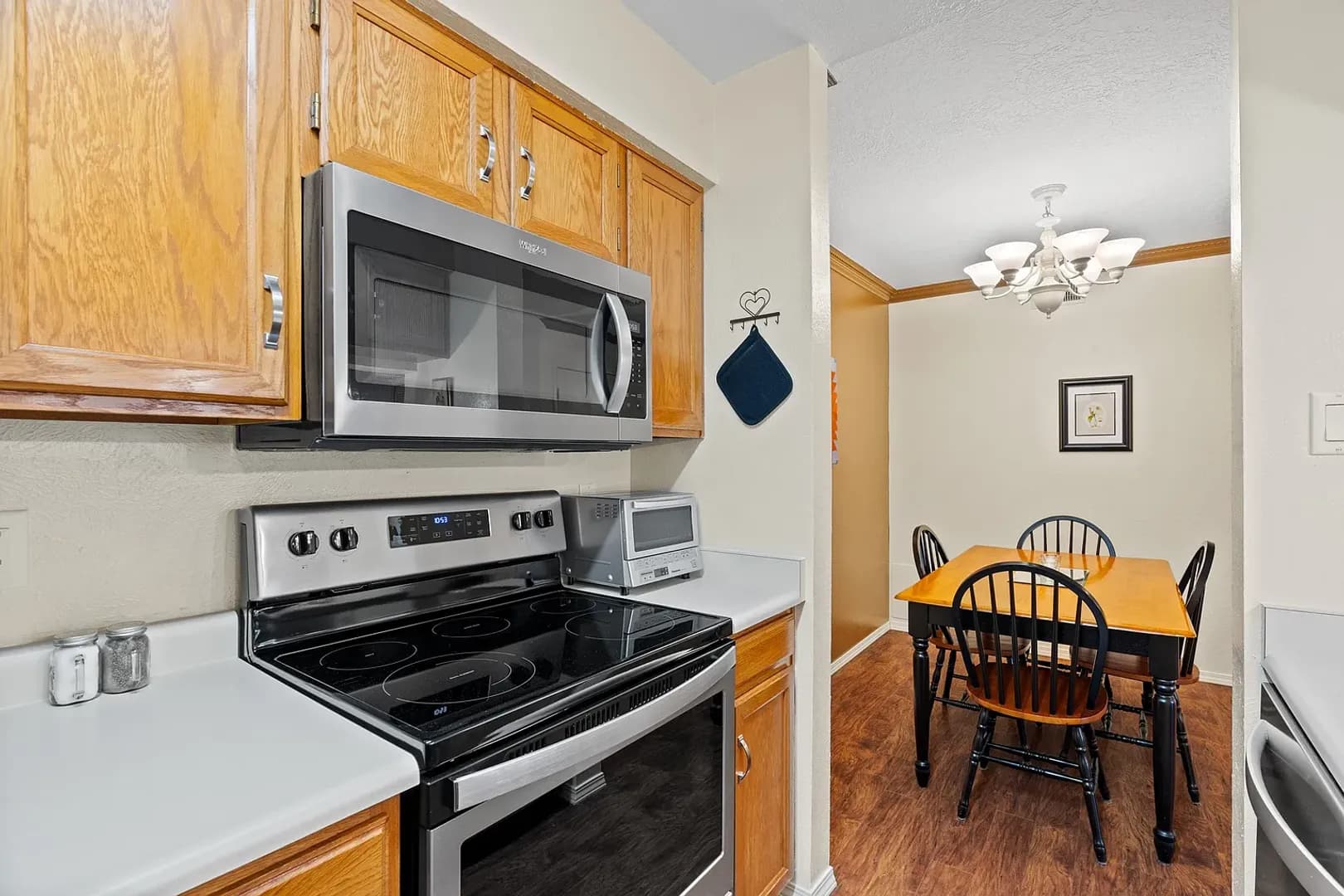 Los Alamos Condo: 505 Oppenheimer Dr. #417