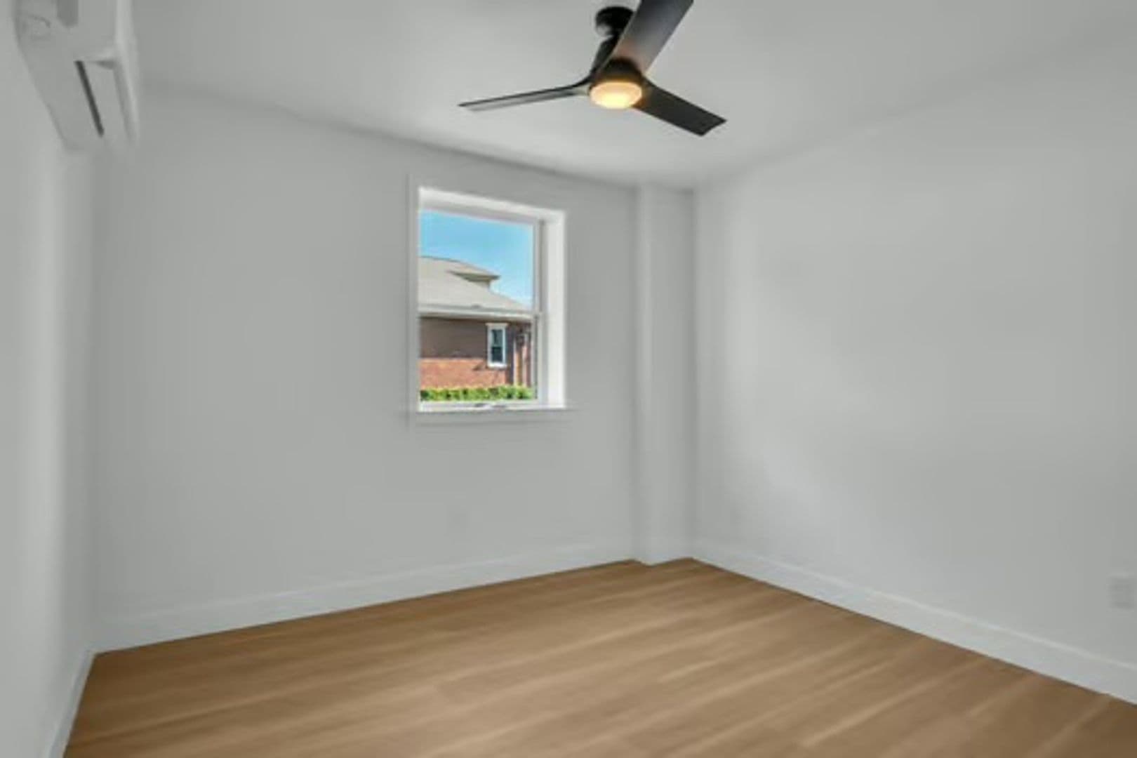 New Cumberland Apartment: 1309 N Bridge Street
