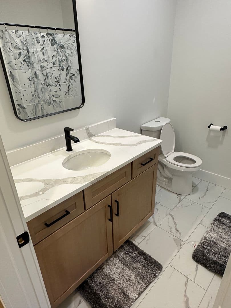 New Cumberland Apartment: 1309 N Bridge Street