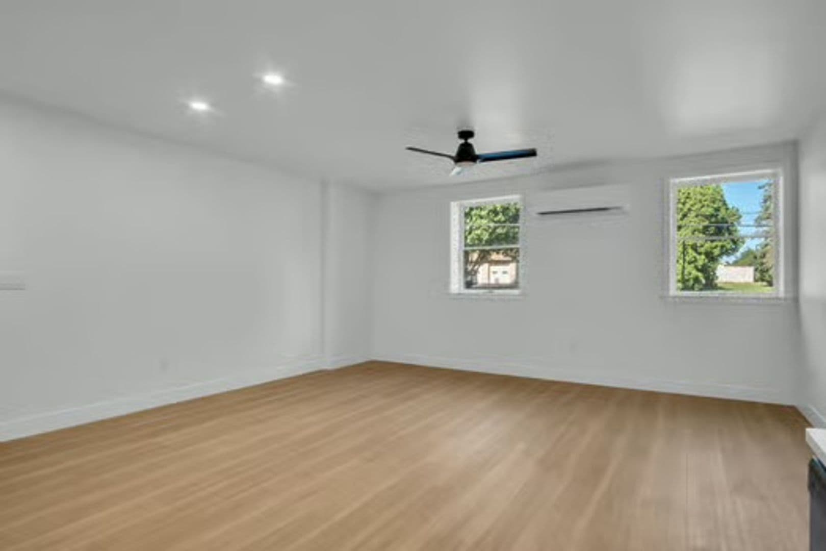 New Cumberland Apartment: 1309 N Bridge Street