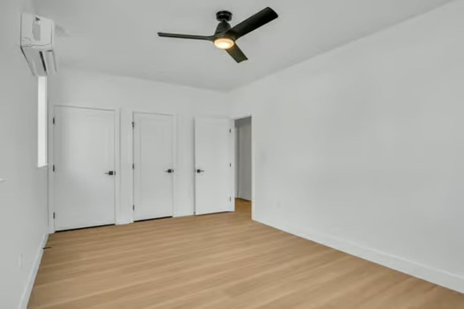 New Cumberland Apartment: 1309 N Bridge Street
